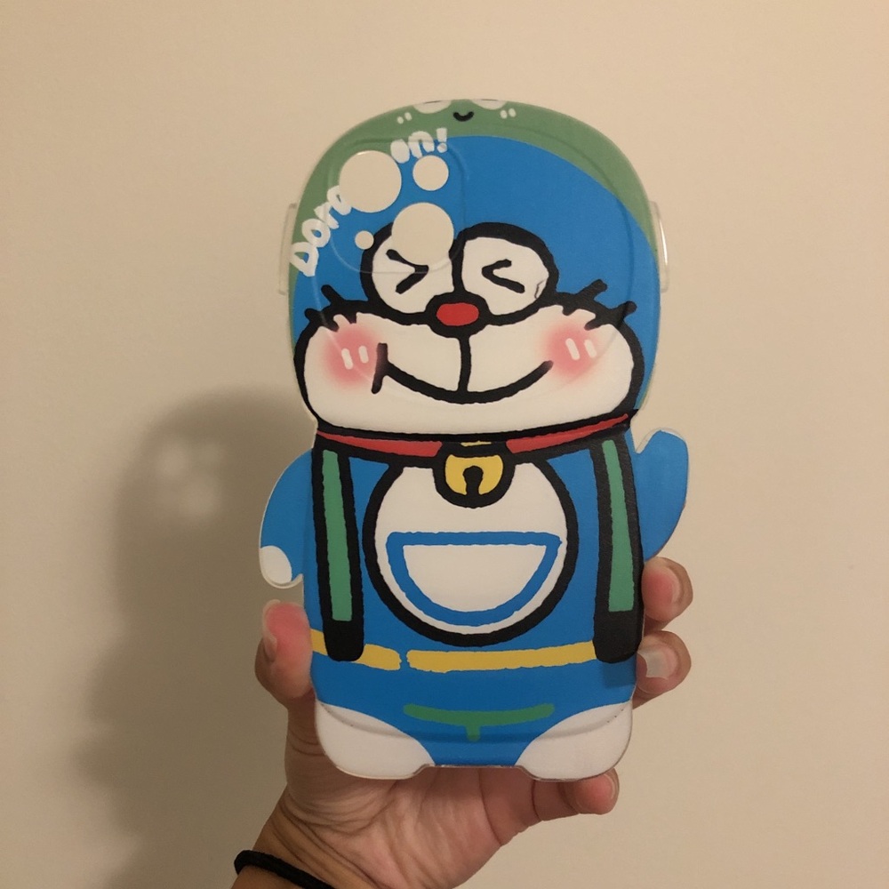 Blushy Doraemon iPhone 13 case